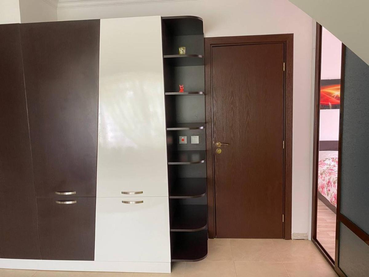сирена Apartment *